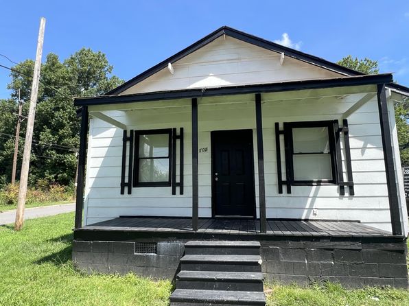 101 E Hartford Ave