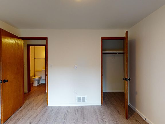 5th image of 2437 NW 57th St #3
