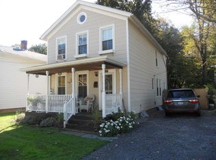 20 E Market St, Hyde Park, NY 12538