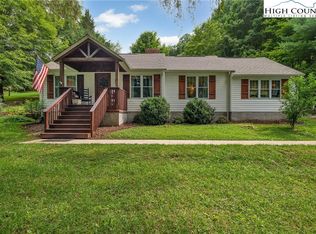 2690 Buck Mountain Rd, West Jefferson, NC 28694