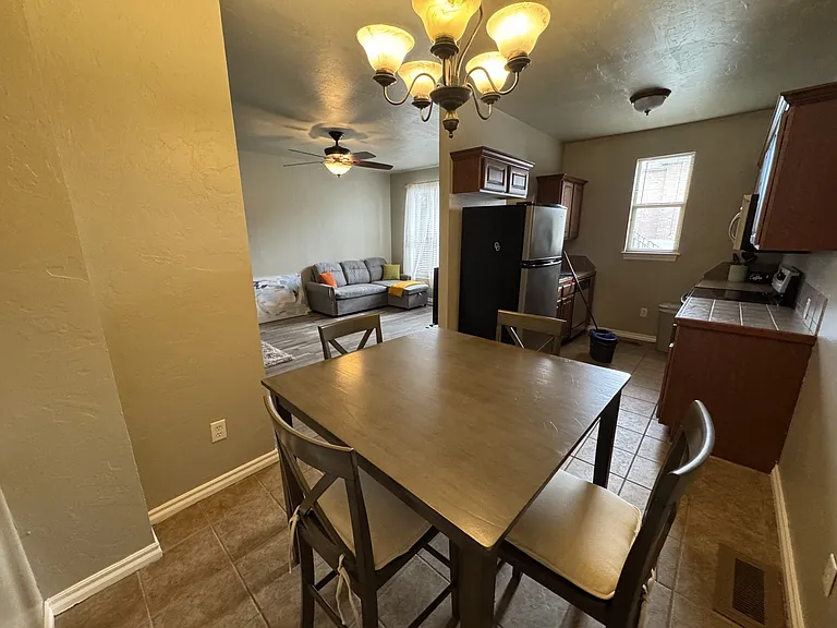 1812 Alameda St #213 — Photo 6