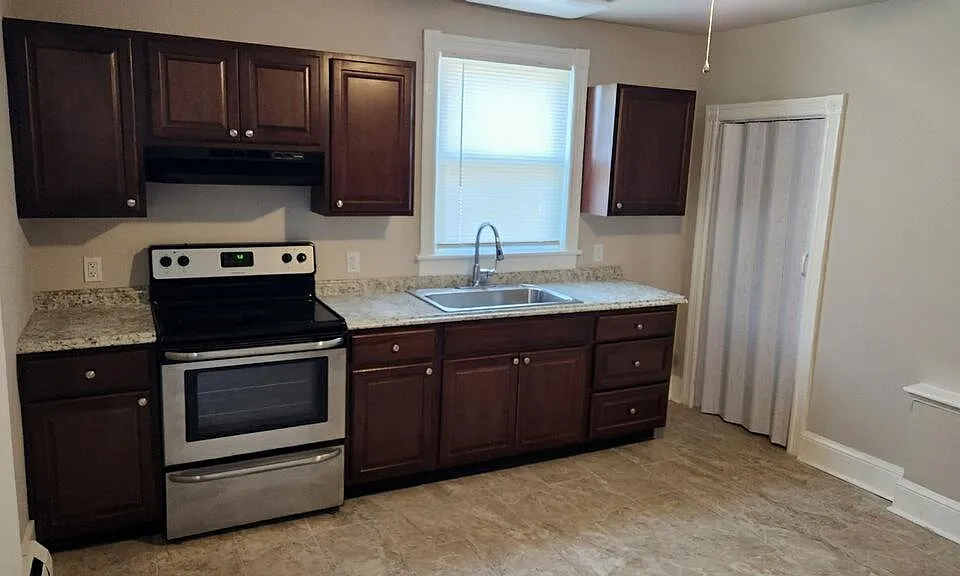73 N Franklin St #3