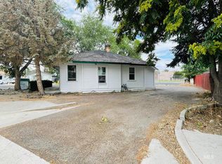 317 Blue Lakes Blvd, Twin Falls, ID 83301