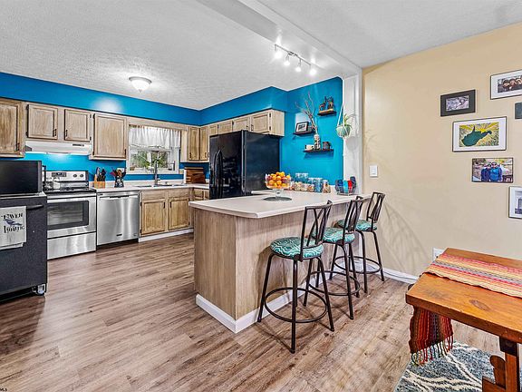 5th image of 5053 Riverwood Cir