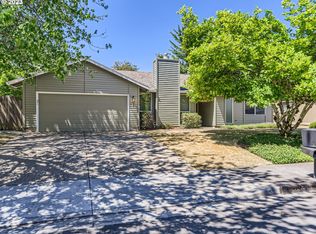 665 SW 194th Ave, Beaverton, OR 97003