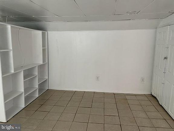 3rd image of 1458 Rosalie St #B