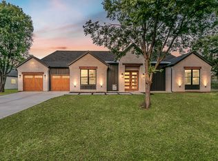 5437 Pollys Way, Fort Worth, TX 76126
