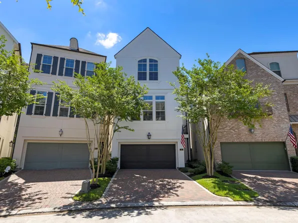 66 Wooded Park Pl, Spring, TX 77380