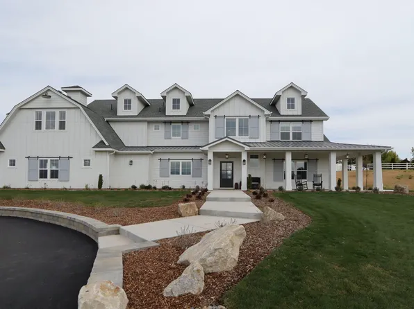 8333 Partridge Dr, Nampa, ID 83686