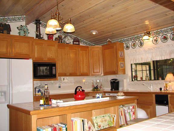 FABULOUS COOK'S KITCHEN