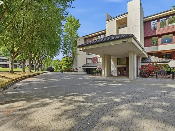 5250 S Landing Dr #308, Portland, OR 97239