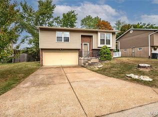 3026 Brentmoor Dr, Arnold, MO 63010