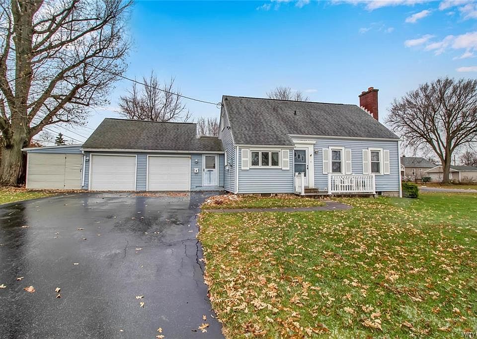 1st image of 3563 James St