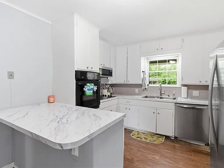 2219 W Ora Dr — Photo 7