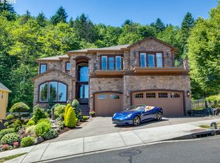 711 Nw Valley, Saint Camas, WA 98607