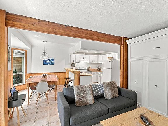 4th image of 225 Clearview Rd #805