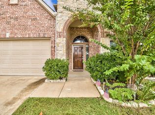 1067 Valley Vista Dr, Irving, TX 75063