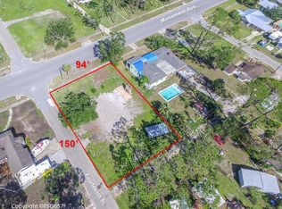 1309 Monument Ave, Port Saint Joe, FL 32456
