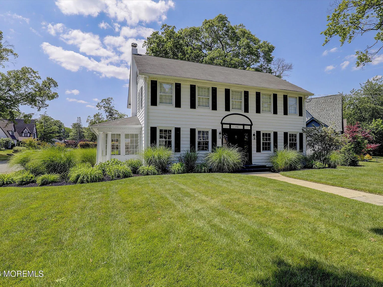 6 bed, 4.5 bath, 3360 sqft, $3,500 — Photo 2