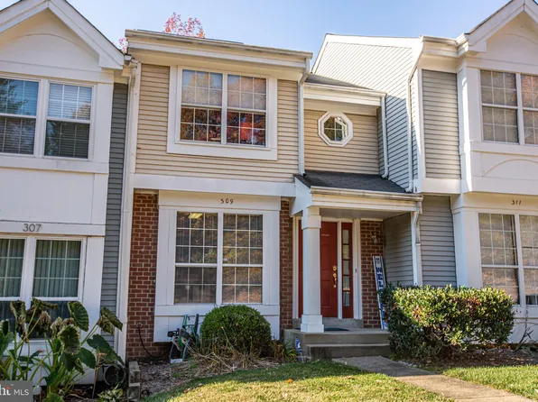309 Providence St, Stafford, VA 22554