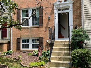 7468 Gadsby Sq, Alexandria, VA 22315