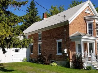 37 Main St, Waddington, NY 13694