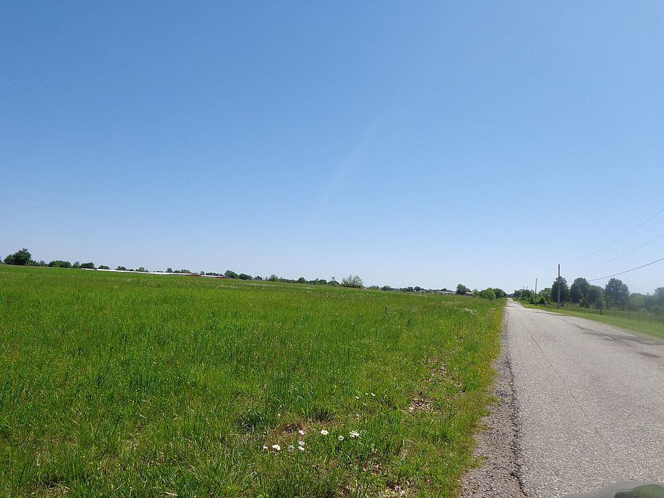 2nd image of E 293rd Rd