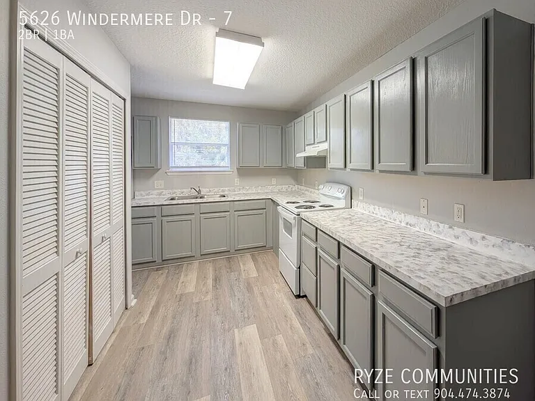 5626 Windermere Dr #7 — Photo 5
