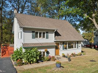 40 Jacqueline Dr, Paoli, PA 19301