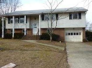 96 Grandview Dr, Bridgeton, NJ 08302