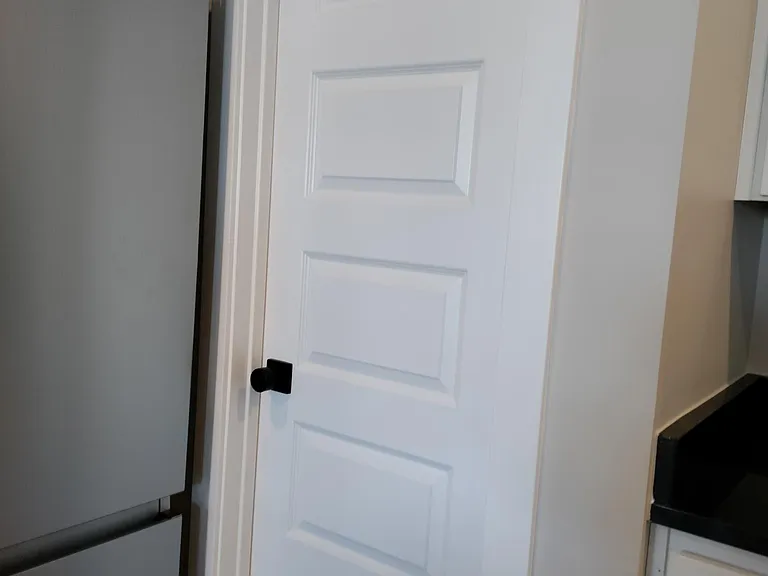 Kitchen pantry