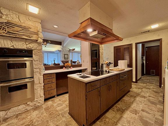 17th image of this home