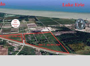 5225B W Lakeshore Dr, Pt Clinton, OH 43452