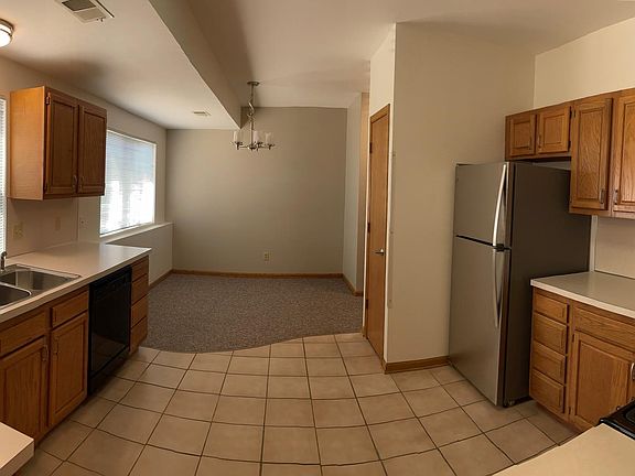 4th image of 6891 Hanna Lake Ave SE
