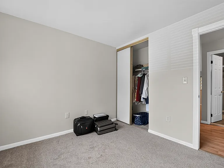 5607 Vantage Point Rd — Photo 33