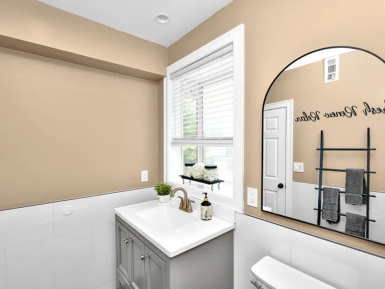 10 Pierce Ave #2 — Photo 15