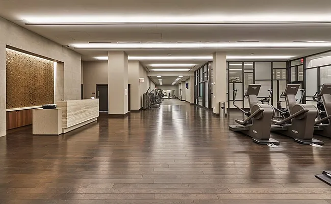 Rented by The Durst Organization | media 7