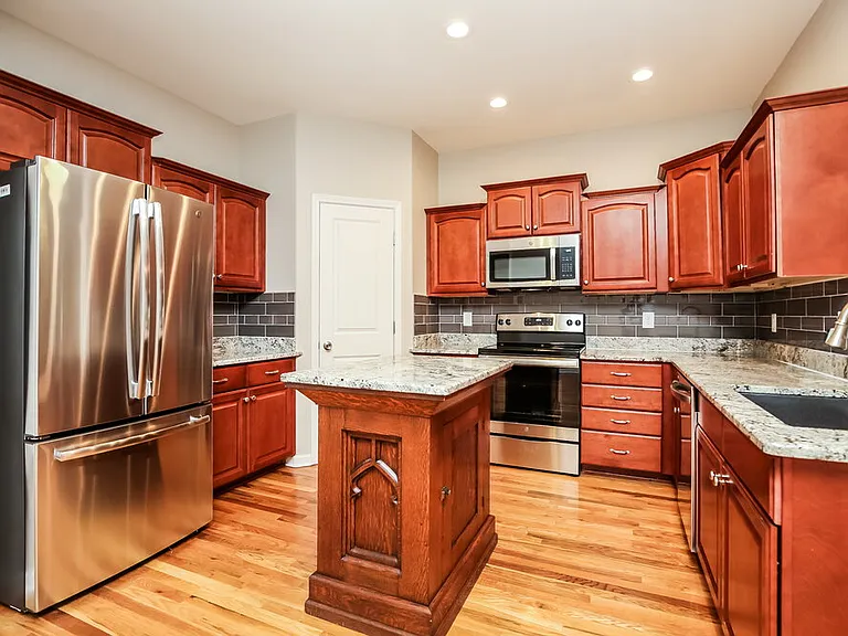 1214 Saddle Brk — Photo 9