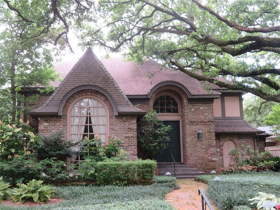1st image of 2465 Bedford Dr