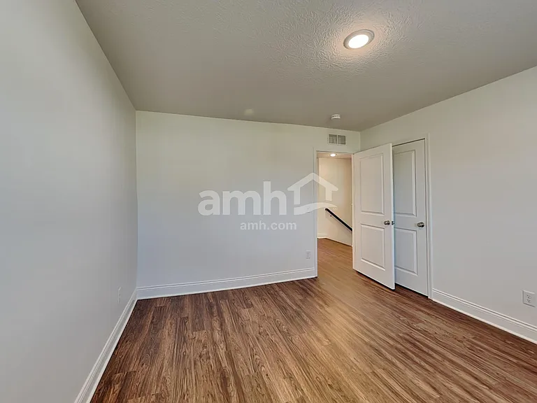 8300 Northpoint Dr — Photo 26