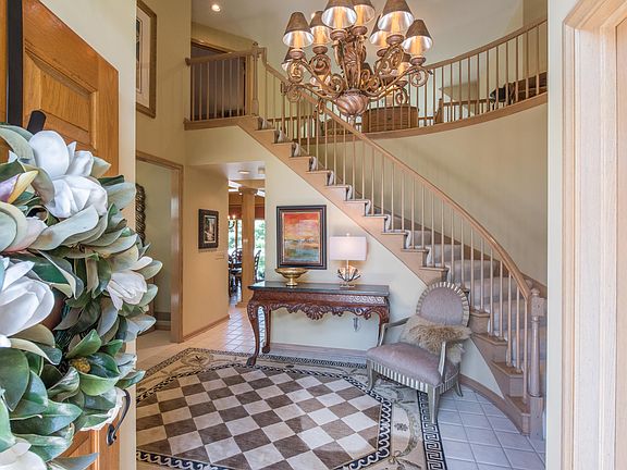 4th image of 5126 Chaffinch Ct