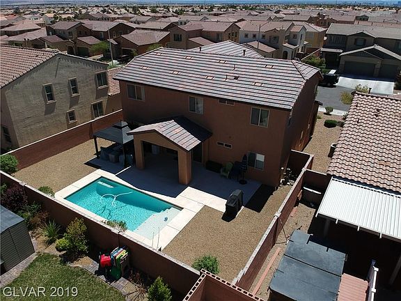 4th image of 908 Peaceful Glen Ct