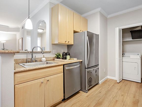 3rd image of 801 S Winchester Blvd APT 4316