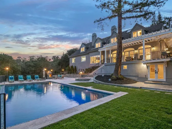 17150 Los Robles Way, Los Gatos, CA 95030