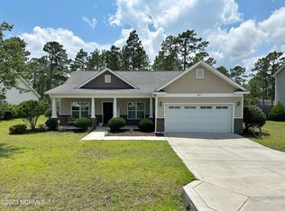 317 Inverness Dr, Hubert, NC 28539