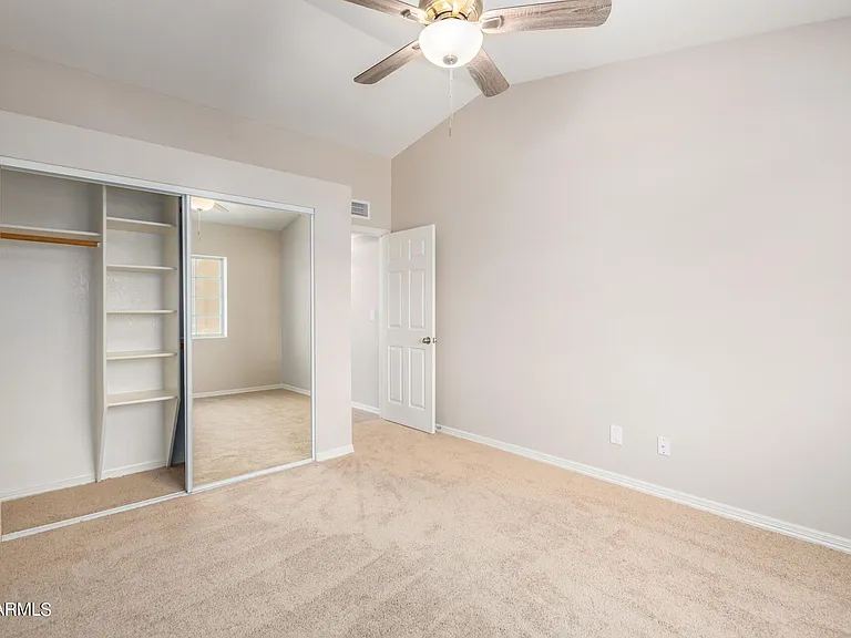 2322 S Rogers Cir #18 — Photo 25