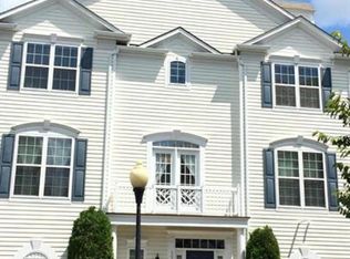 5039 Greenhouse Ter, Centreville, VA
