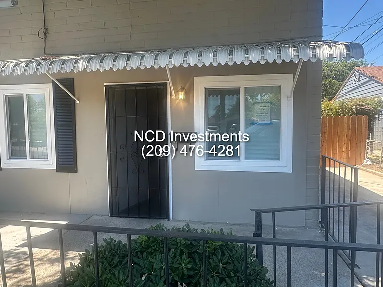 2515 N Franklin Ave #A — Photo 1
