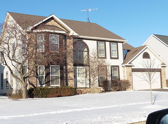 2nd image of 1510 Crowfoot Cir S