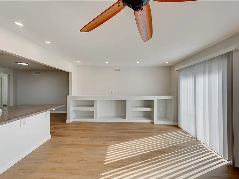 11370 Travis Pl — Photo 11